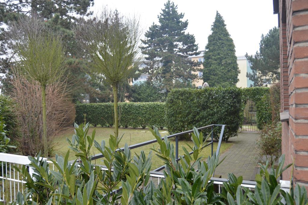 Apartment Meerfeld Duisburgo Esterno foto